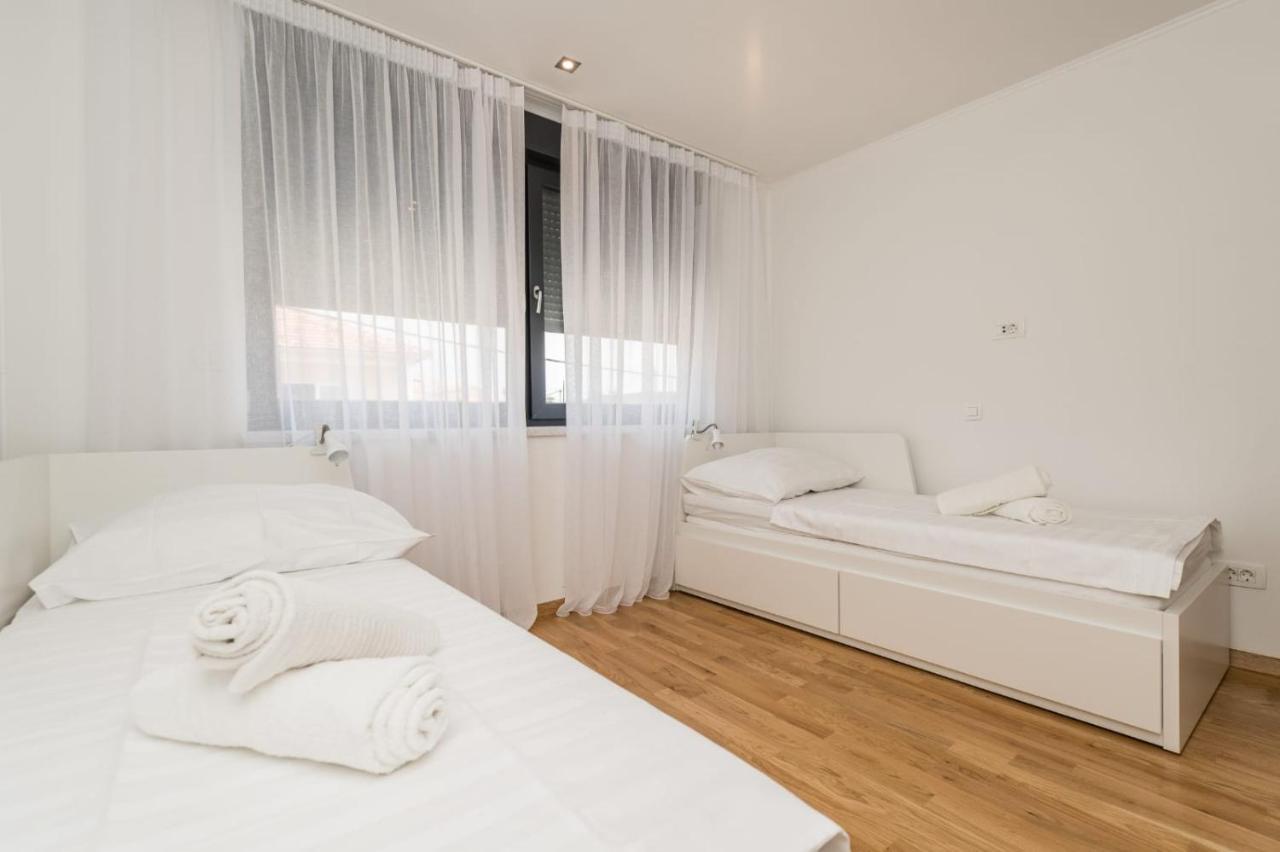 Holiday House Sukosan Zadar Extérieur photo